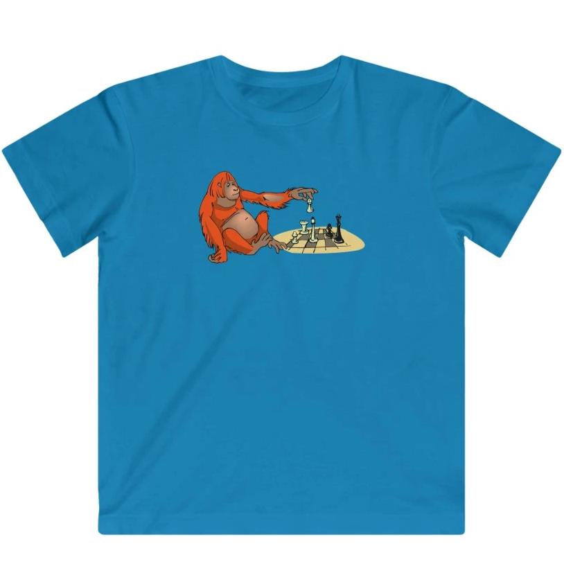 Orangutan playing chess -Kids (0-12 yrs) Classic Tee - MateInFour